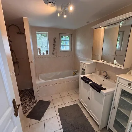 Daire With Jacuzzi 5 Minutes From Rouen